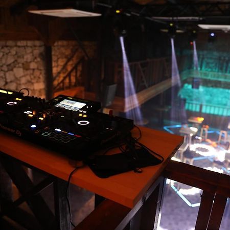 Babylontown Otel Olympos Ngoại thất bức ảnh