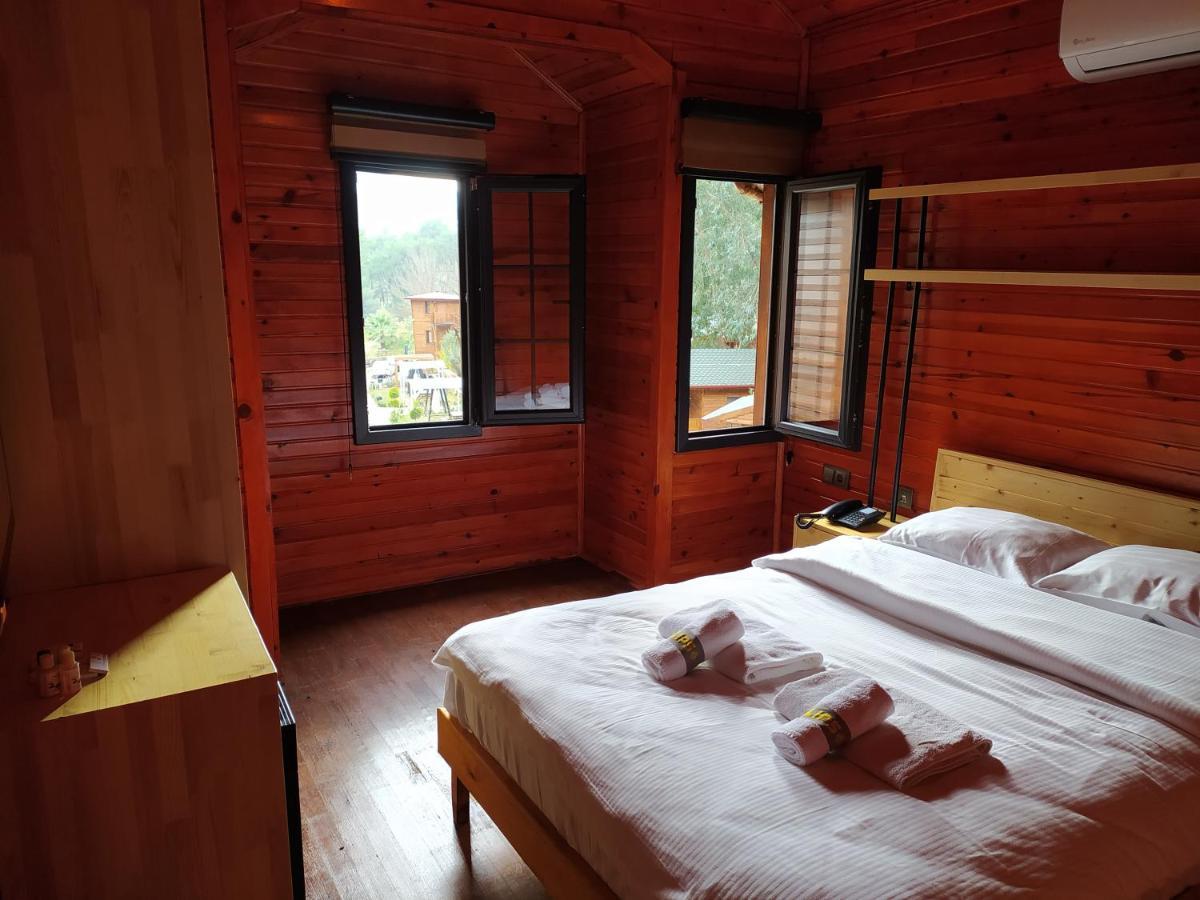 Babylontown Otel Olympos Ngoại thất bức ảnh