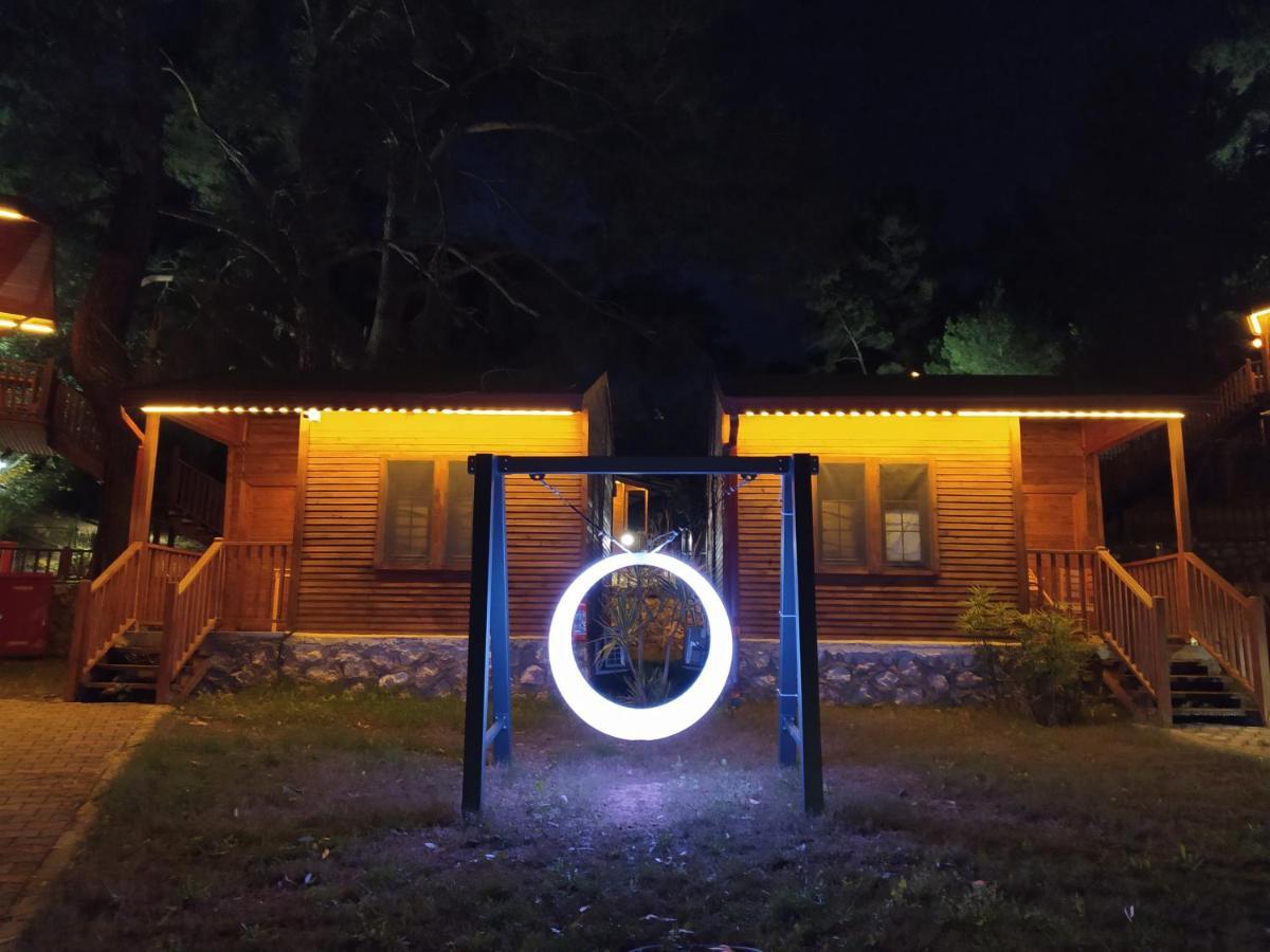 Babylontown Otel Olympos Ngoại thất bức ảnh